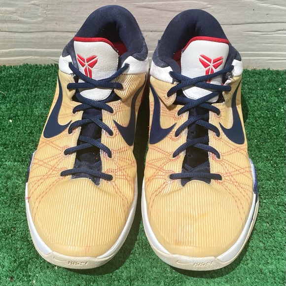 Kobe 10 and Kobe 7 - size 12.5 - Picture 6 of 15